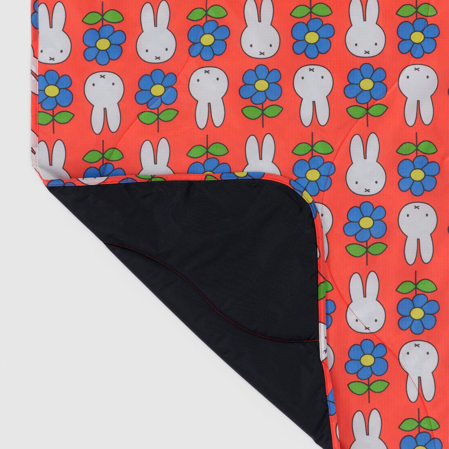 BAGGU Puffy Picnic Blanket: Flower Miffy