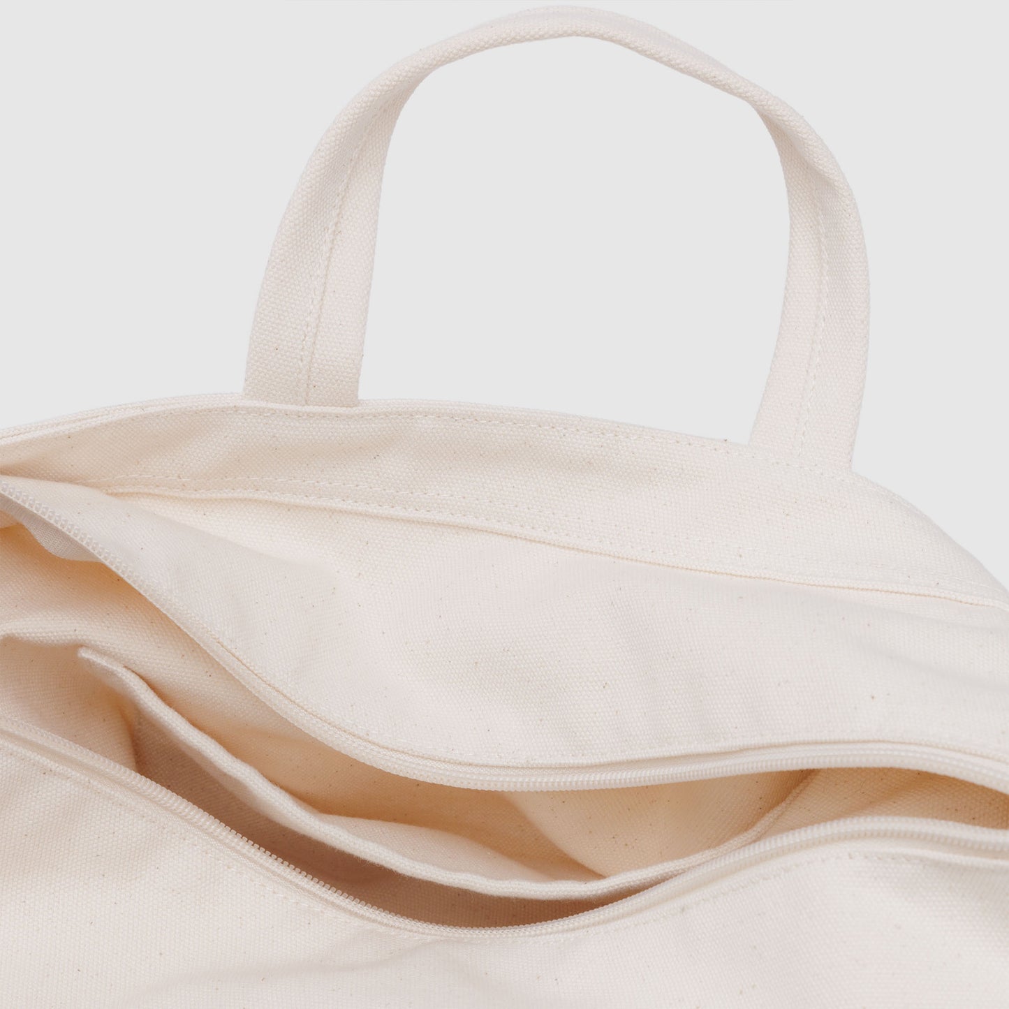 BAGGU Embroidered Shells Horizontal Zip Duck Bag