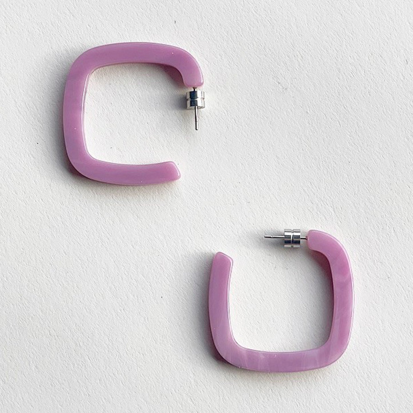 Midi Square Hoops in Orchid