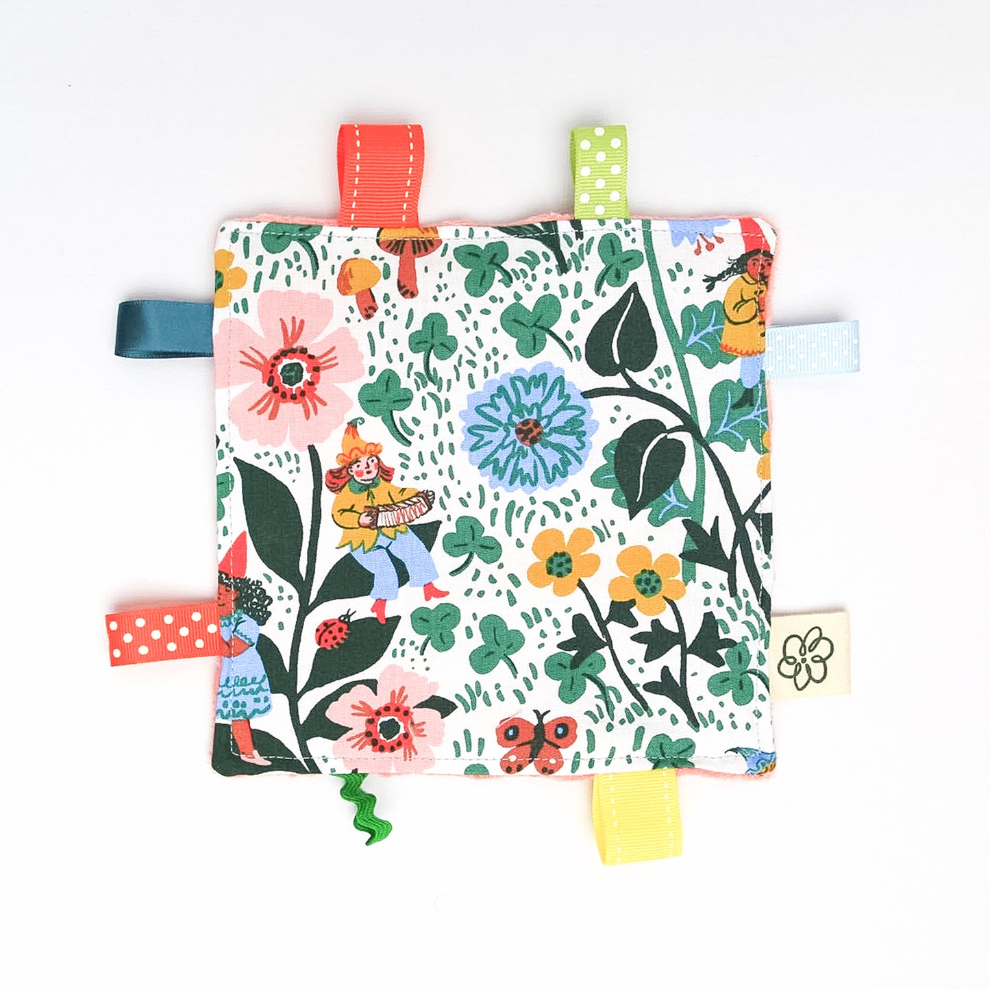 Silly Daisy Crinkle Paper - Musical Gnomes