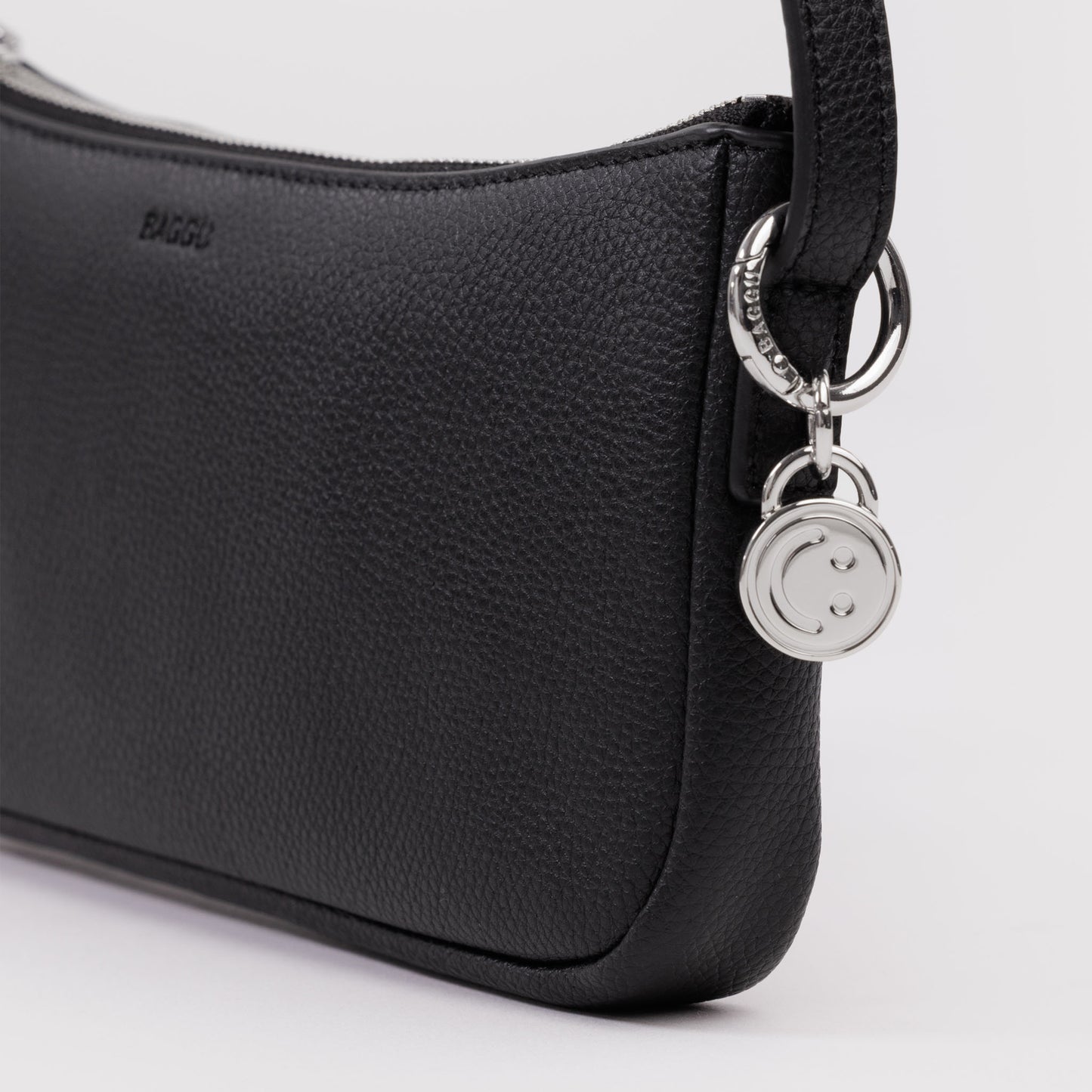 Recycled Leather Pochette