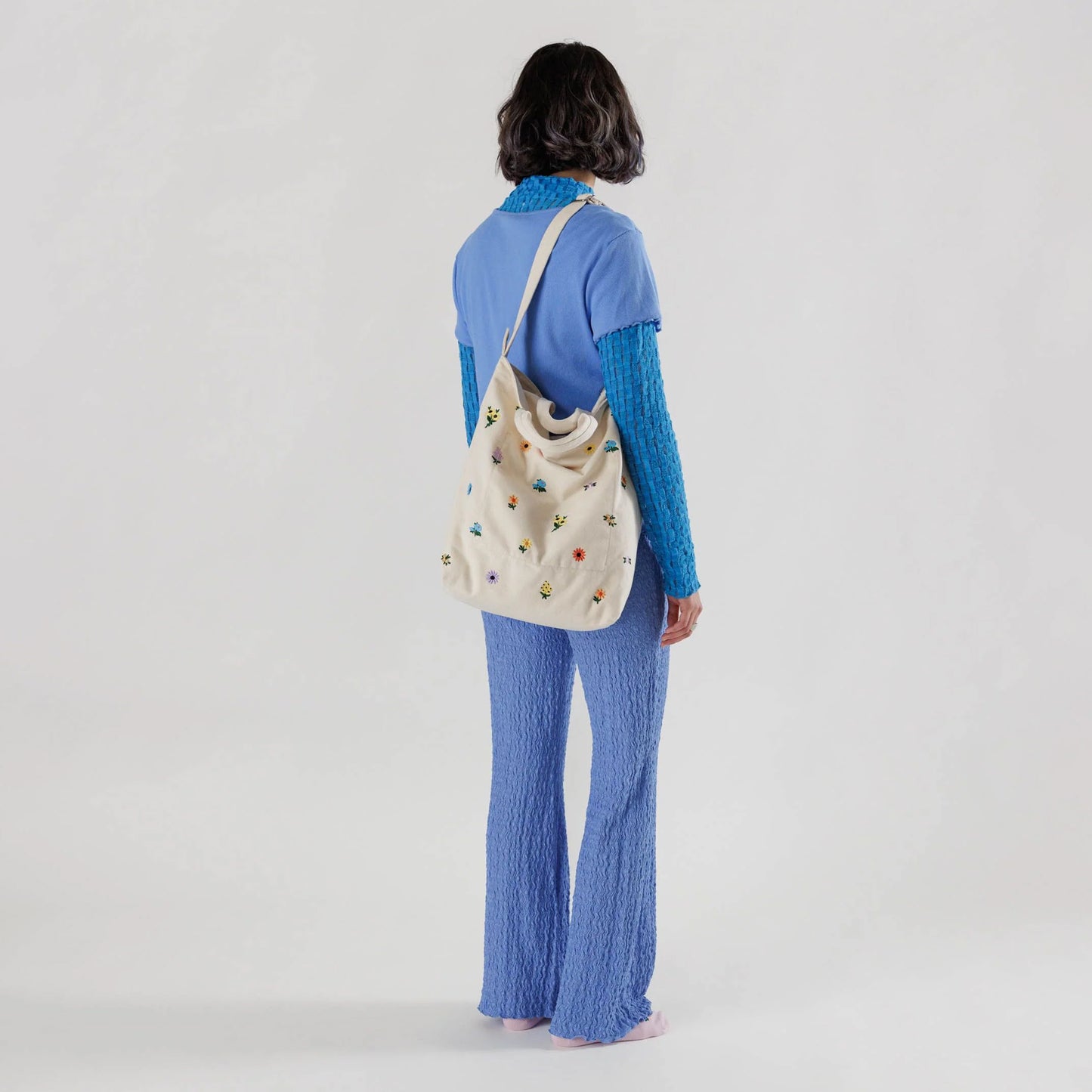 BAGGU Embroidered Ditsy Floral White Zip Duck Bag