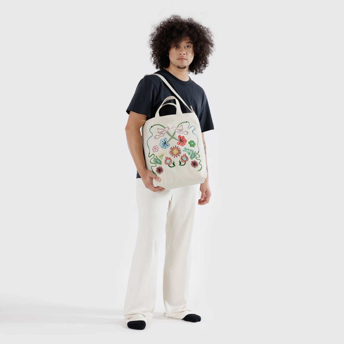 BAGGU Embroidered Birds Zip Duck Bag