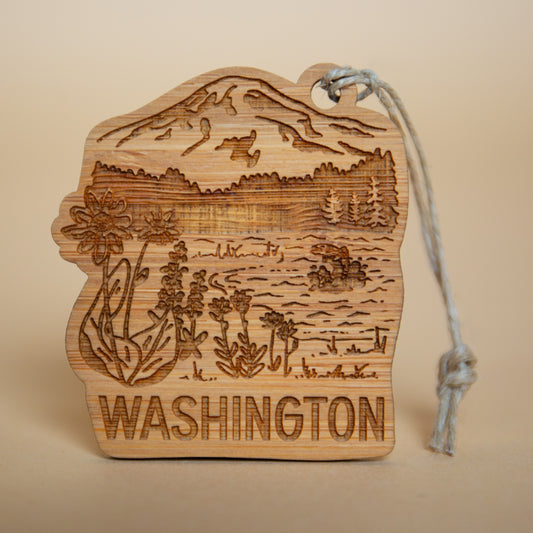 WA Mountain Lake Ornament