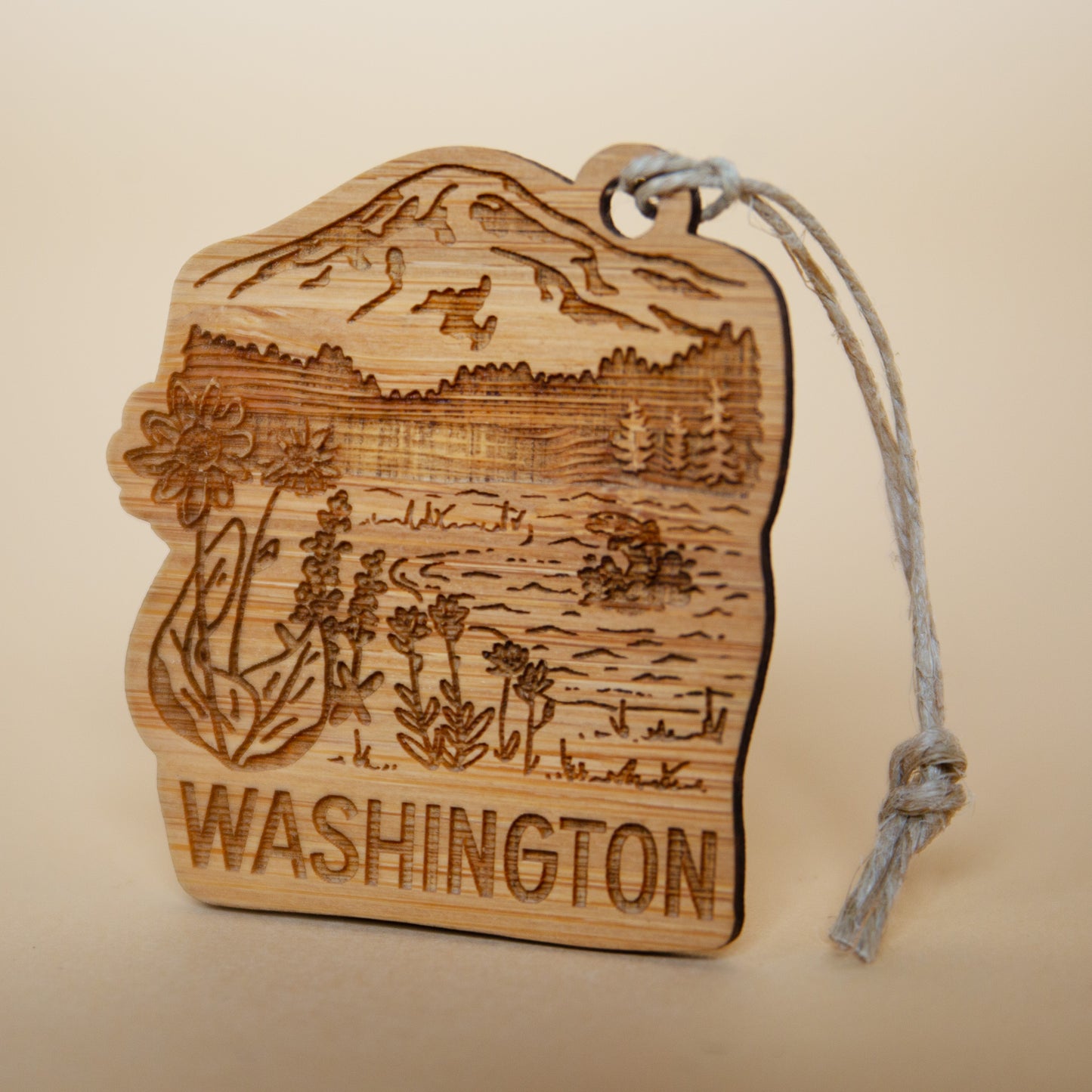 WA Mountain Lake Ornament