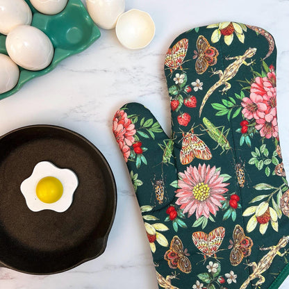 Collisionware Oven Mitt