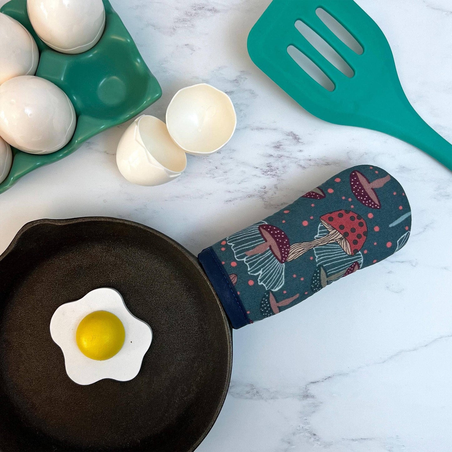 Collisionware Skillet Mitt