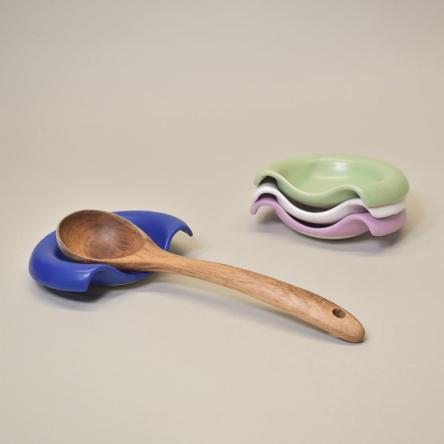 Slice Spoon Rest in Midnight