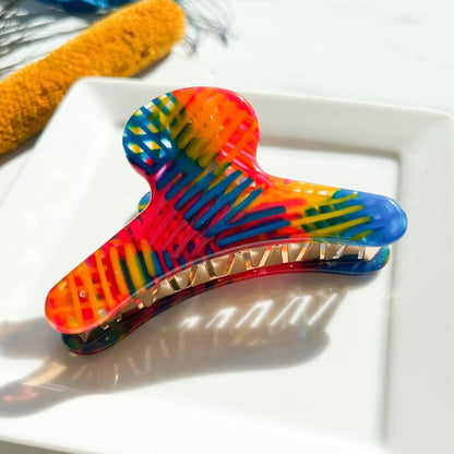 Fenna & Fei French Claw