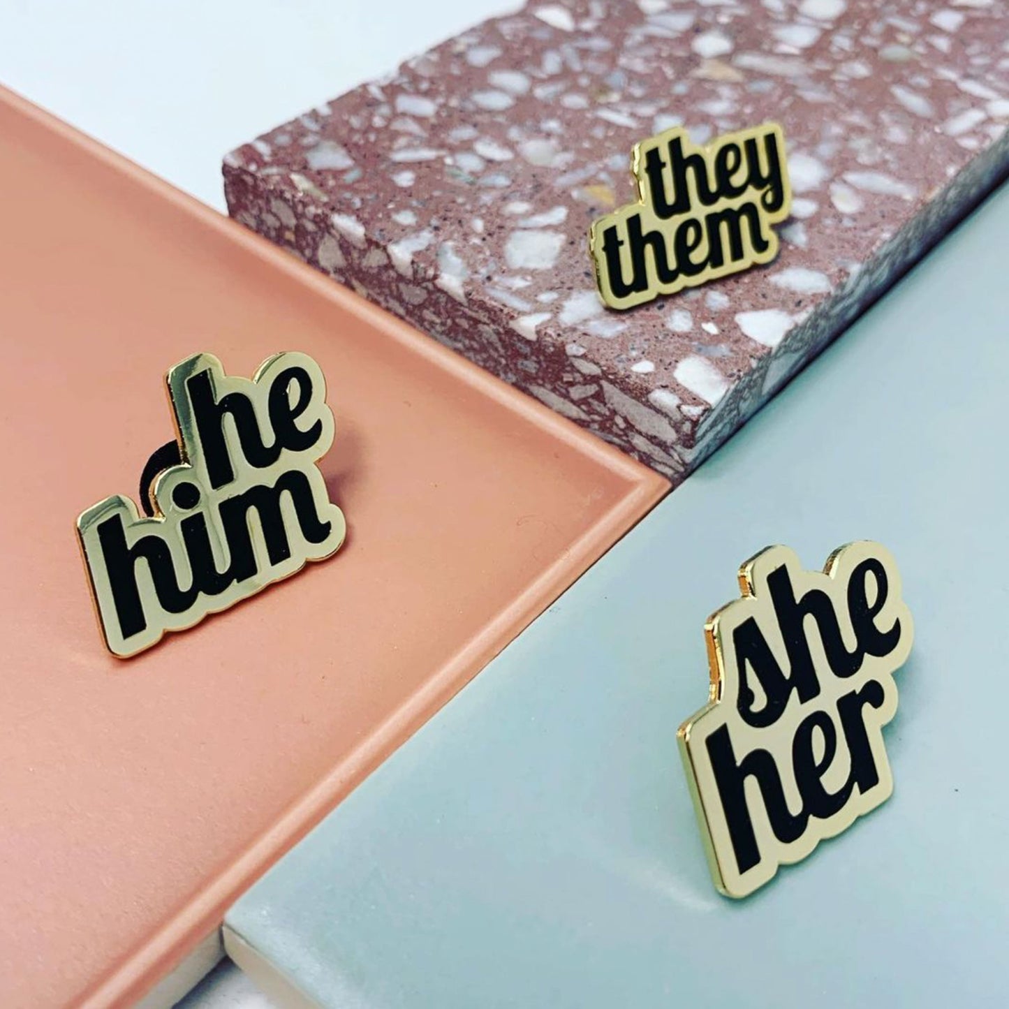MAOKE Pronoun Pin